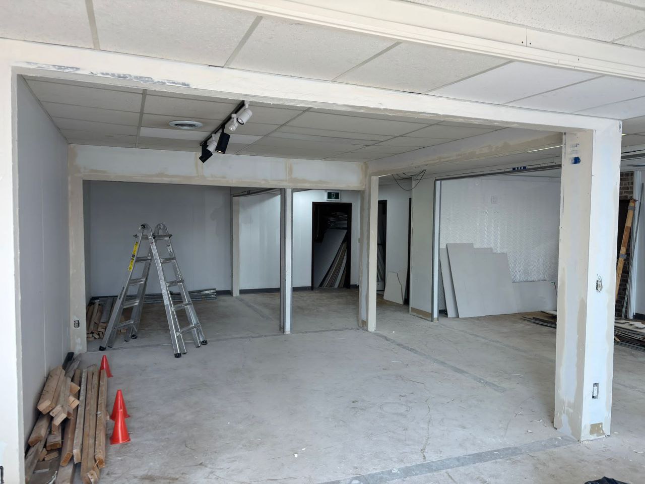 Northeast Calgary Store